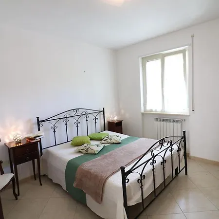 Casa Vacanze Chiara In Centro, 5/6 Persone * Otranto