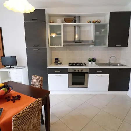 Appartement Casa Vacanze Chiara In Centro, 5/6 Persone Otranto
