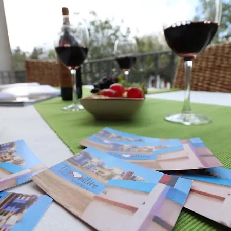 Appartement Casa Vacanze Chiara In Centro, 5/6 Persone *